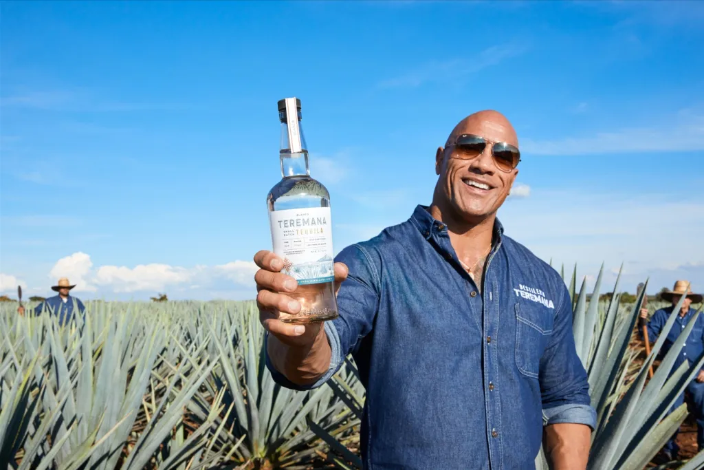 The Rock titkos üzenete: Családi örökség a tequilásüvegen-1