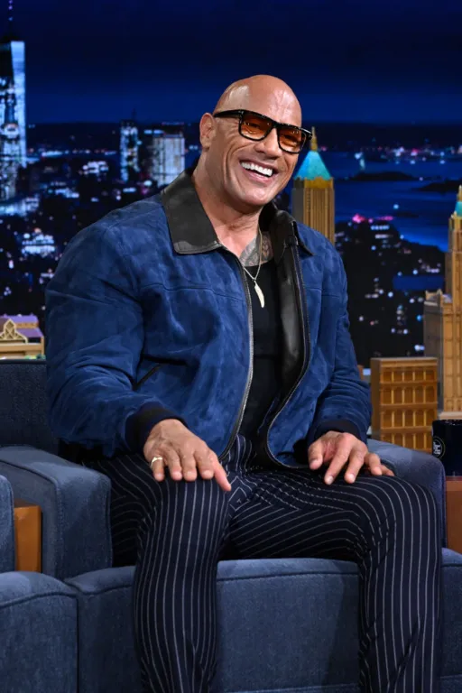 Dwayne Johnson beismeri: palackba pisil a forgatásokon-1