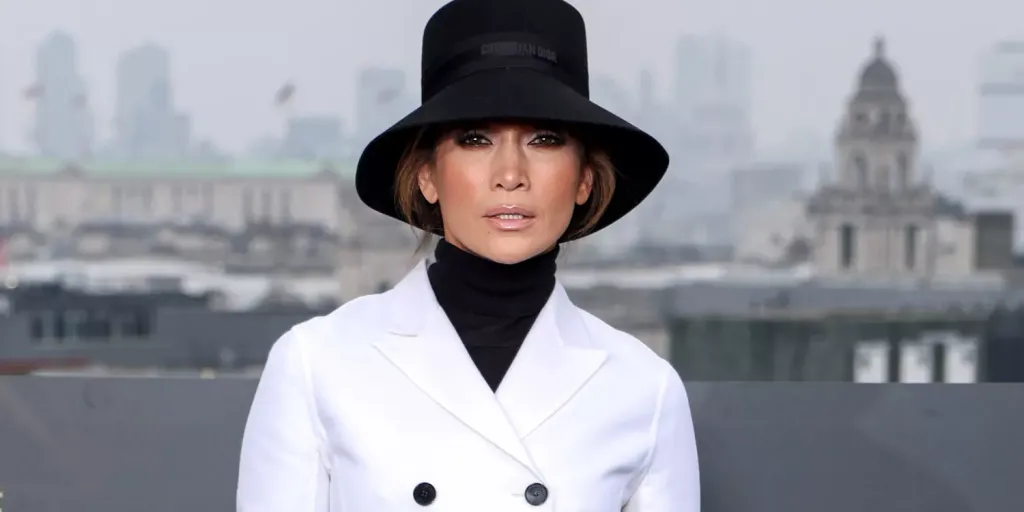 Jennifer Lopez káprázatos karácsonyi stílusa-3