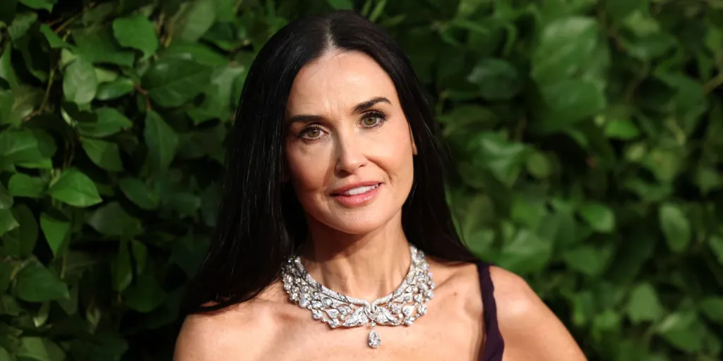 Demi Moore Ditched Her Menswear Style for a Corseted Princess Gown