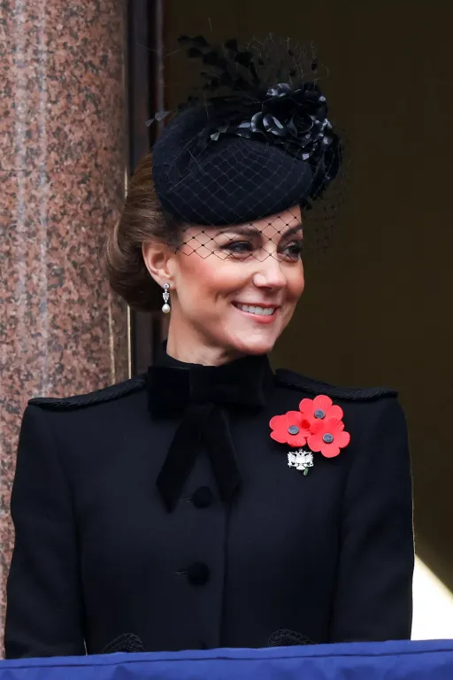 Kate Middleton átveszi Kamilla királynő feladatait-2