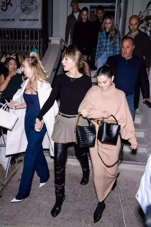 Taylor Swift és Gigi Hadid titkos vacsorája New Yorkban-3