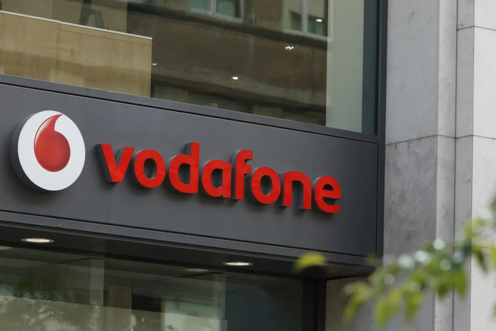 Vodafone és Three egyesülése: UK mobilpiac átalakulása