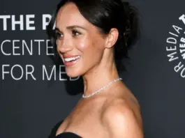 Meghan Markle's Strapless LBD Had a Leg-Bearing Slit and a Sneaky Royal Detail