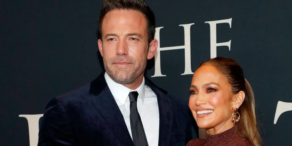 Jennifer Lopez Gets Candid About "Complicated" Relationships Amid Ben Affleck Divorce