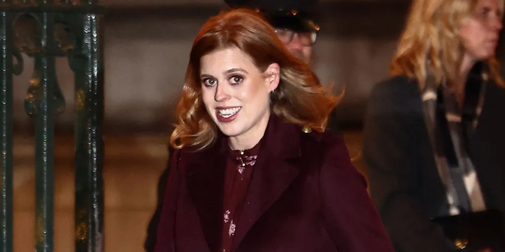 Princess Beatrice’s Wine-Red Outfit Is a Masterclass in Merry Maternity Dressing