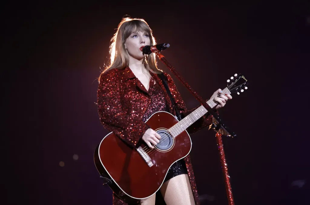 Taylor Swift Eras Tour: Rekordot döntő 2 milliárd dollár-3