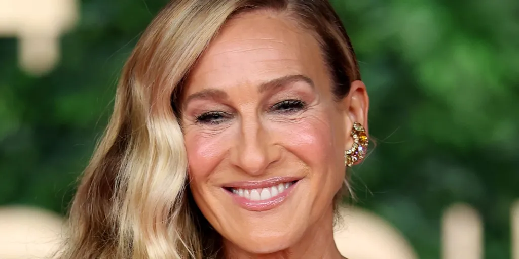 Sarah Jessica Parker's New Year's Eve-Ready Party Dress Had Ombré Sequins and a Fringed Skirt