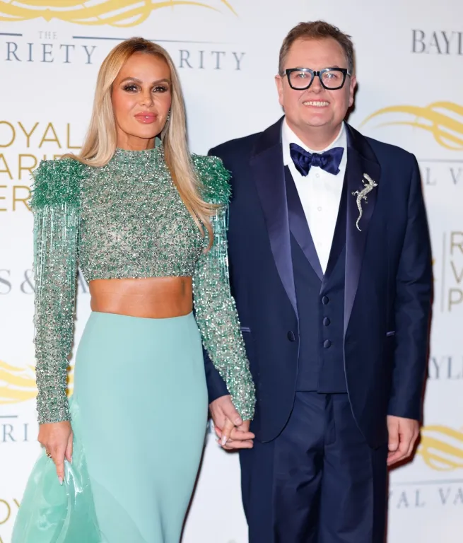 Botrány a Royal Variety műsorvezetői körül-2