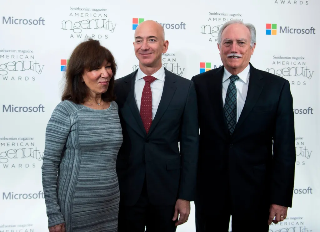 Jeff Bezos vér szerinti apja sokkoló felfedezése-1