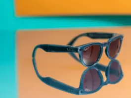 Ray-Ban okosszemüveg: élő AI és fordítás újdonságok