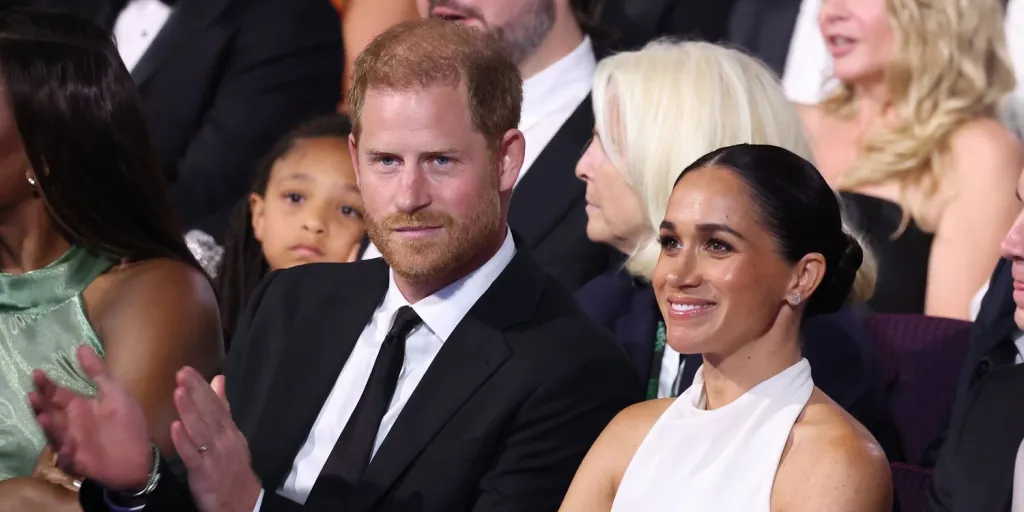 Meghan Markle and Prince Harry Shared Rare New Archie and Lilibet Photos in Their Yearly Holiday Card