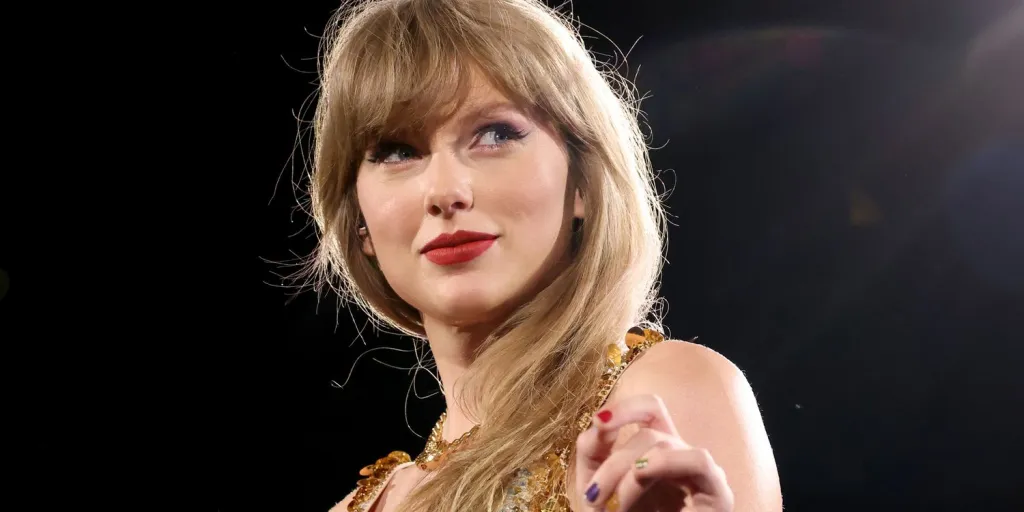 Taylor Swift Wants to "Live the Simple Life" With Travis Kelce in Kansas City After Eras Tour