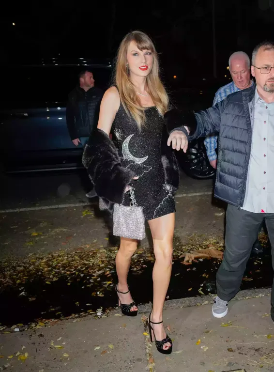 Taylor Swift káprázatos Eras-témájú születésnapi bulija-3