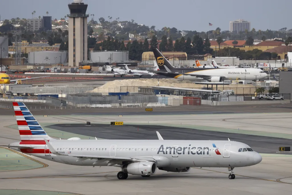 American Airlines járatai ideiglenesen leálltak