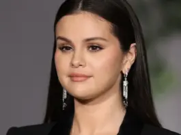 Selena Gomez Just Shared Another Close Look at Her Engagement Ring