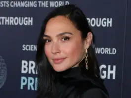 Gal Gadot Opened Up About a "Terrifying" Brain Blood Clot During Her Pregnancy