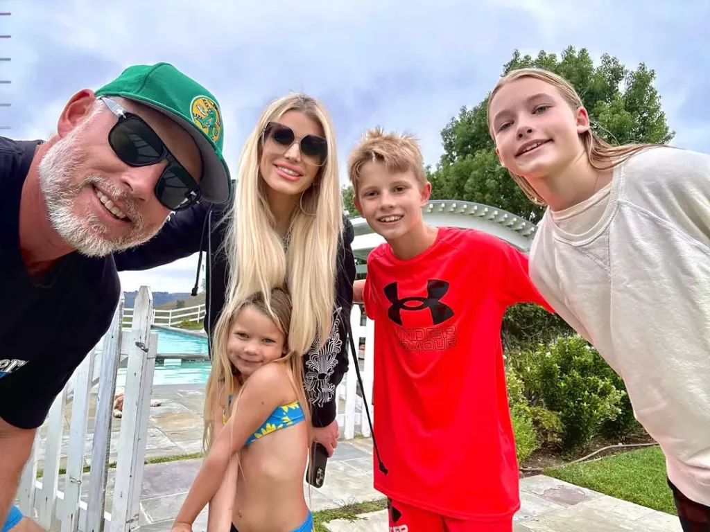 Jessica Simpson és Eric Johnson gyermekei a válás után-1