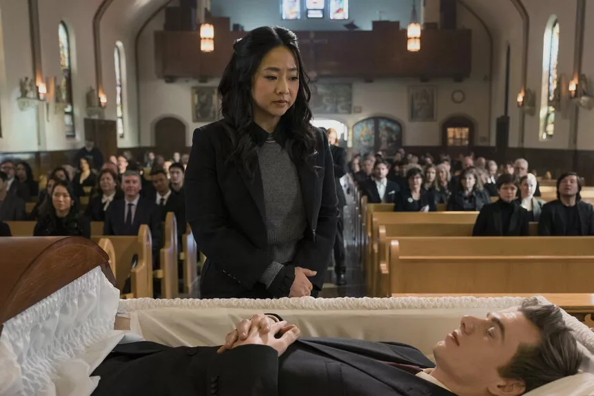 Stephanie Hsu a ‘Laid’ sorozatban: Romantika a Hinge korában-1