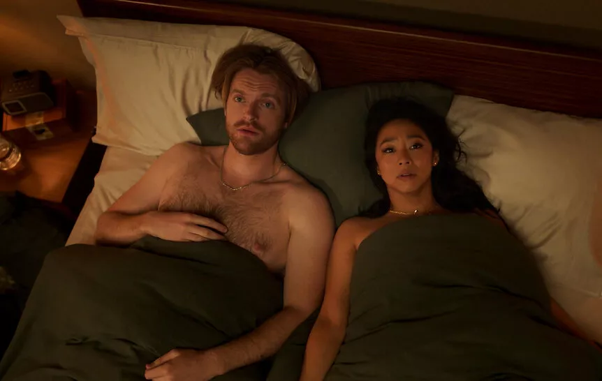 Stephanie Hsu a ‘Laid’ sorozatban: Romantika a Hinge korában-3