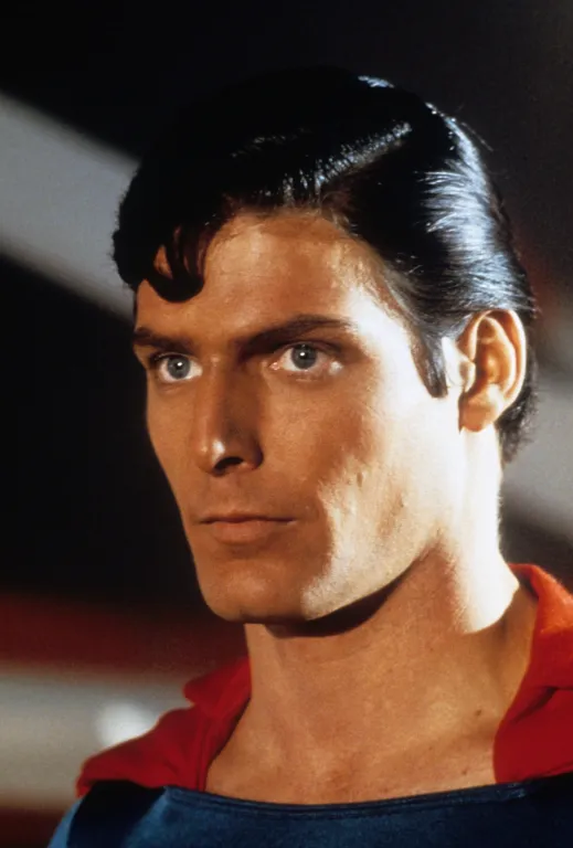 Eminem 44-szer ‘disszelte’ a Superman sztárját-1