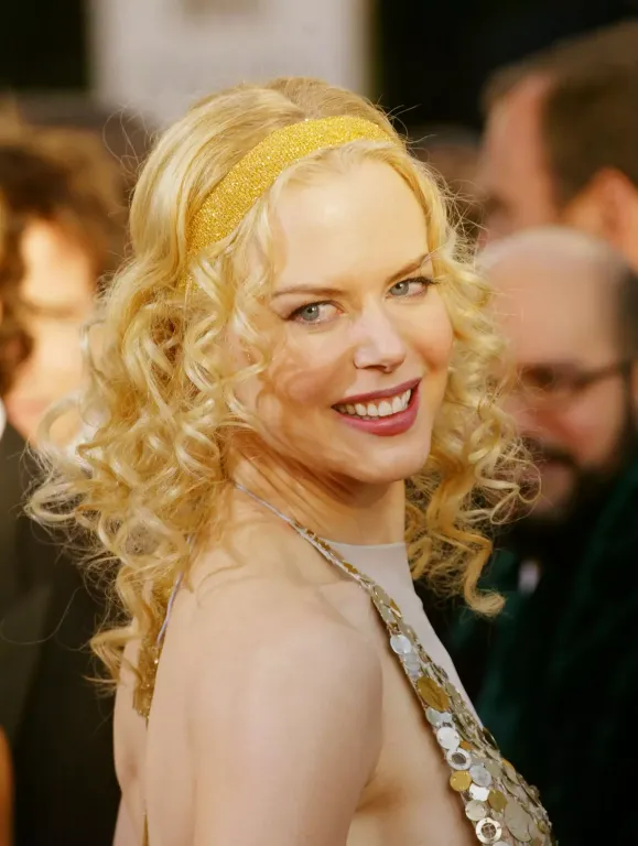 Nicole Kidman édesanyja kritizálta vörös szőnyeges ruháit-1