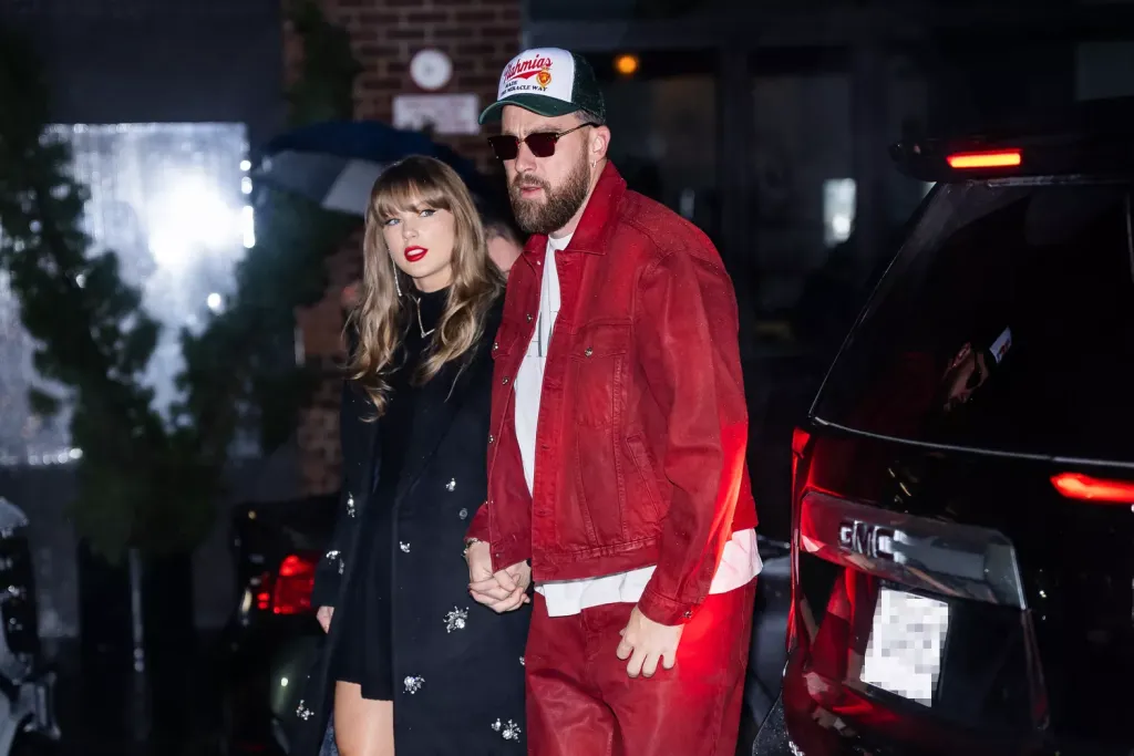 Taylor Swift egyedül a Grammyn: Kelce hiányzott-2