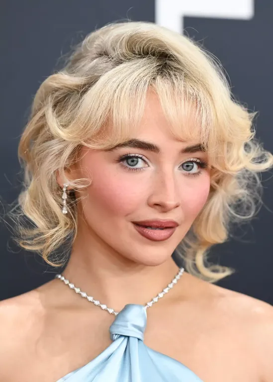 Sabrina Carpenter káprázatos átalakulása a Grammy-gálán-4