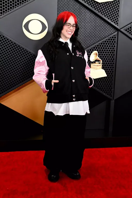 Billie Eilish hódít a Grammy-n halász stílusban-2