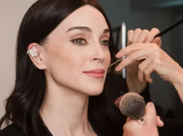 Inside St. Vincent’s ‘90s Minimalist Grammys Glam