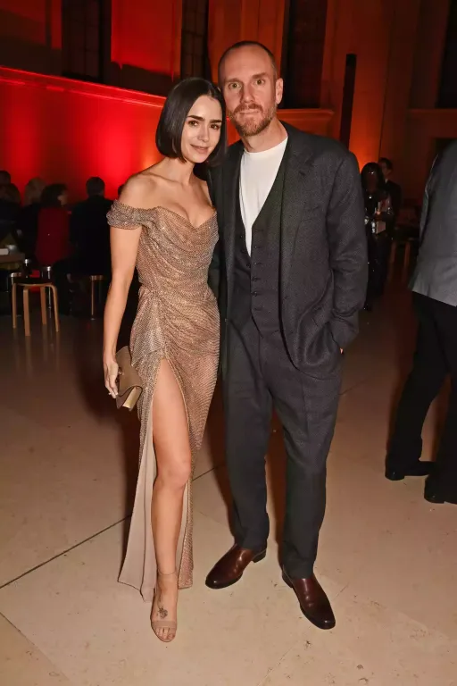 Lily Collins újdonsült anyaként: Első fotó a kislányával-3