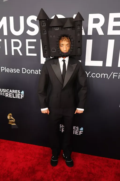 Jaden Smith meghökkentő fejdísze a Grammy-gálán-1