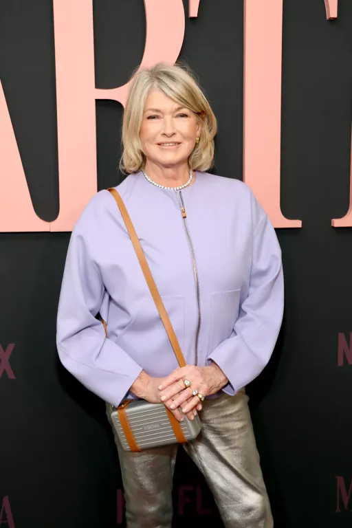 Martha Stewart új frizurát villantott – Fotók-3