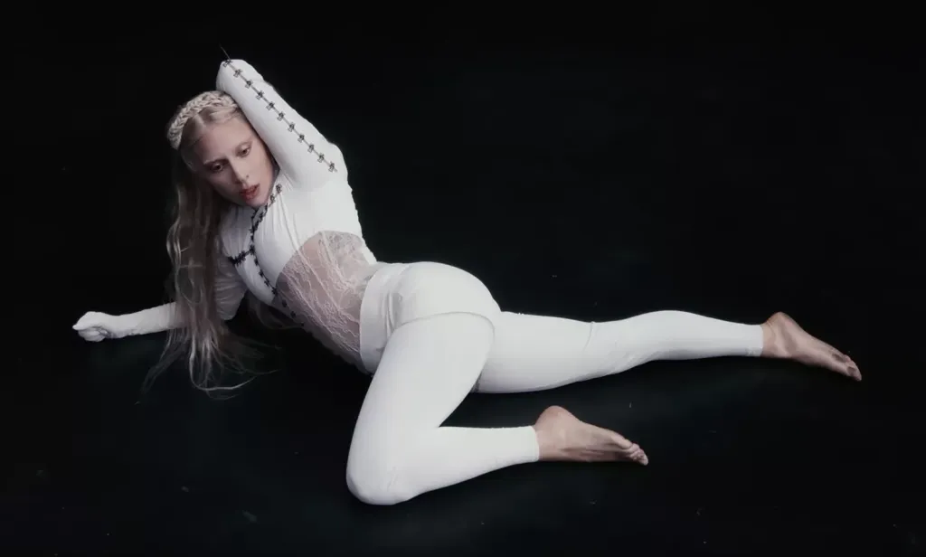 Lady Gaga új klipje: Varázslat a táncparketten-5