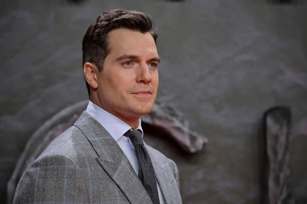 Henry Cavill majdnem James Bond lett – Döbbenetes videó-3