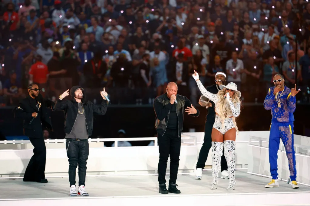 Kendrick Lamar ingyen lépett fel a Super Bowl-on-2