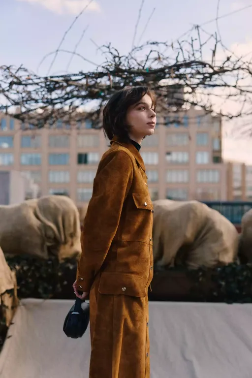 Emma Myers káprázatos megjelenése a New York-i Divathéten-2