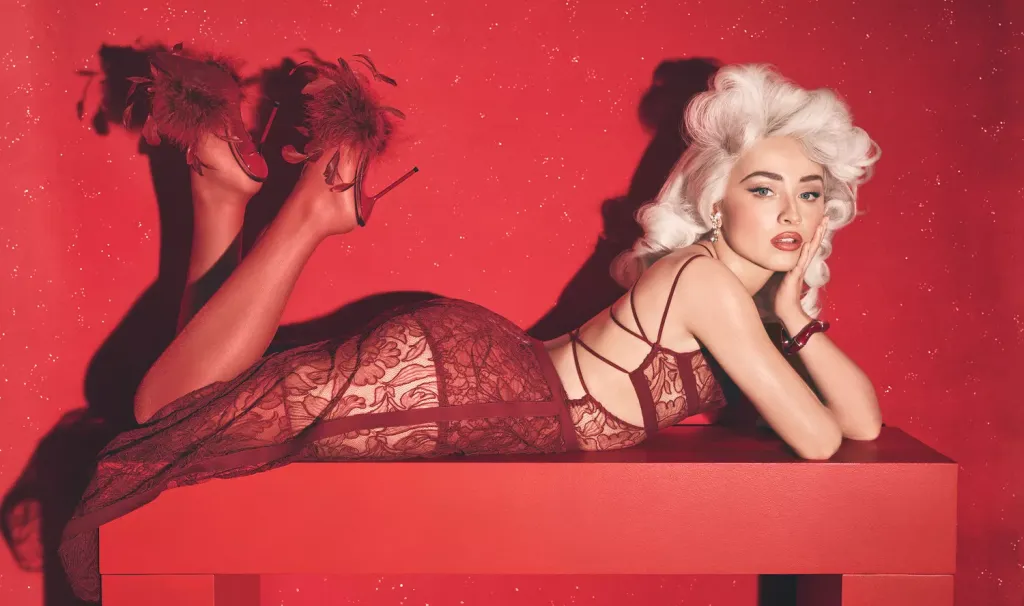 Sabrina Carpenter: A Marilyn Monroe-i átalakulás-2