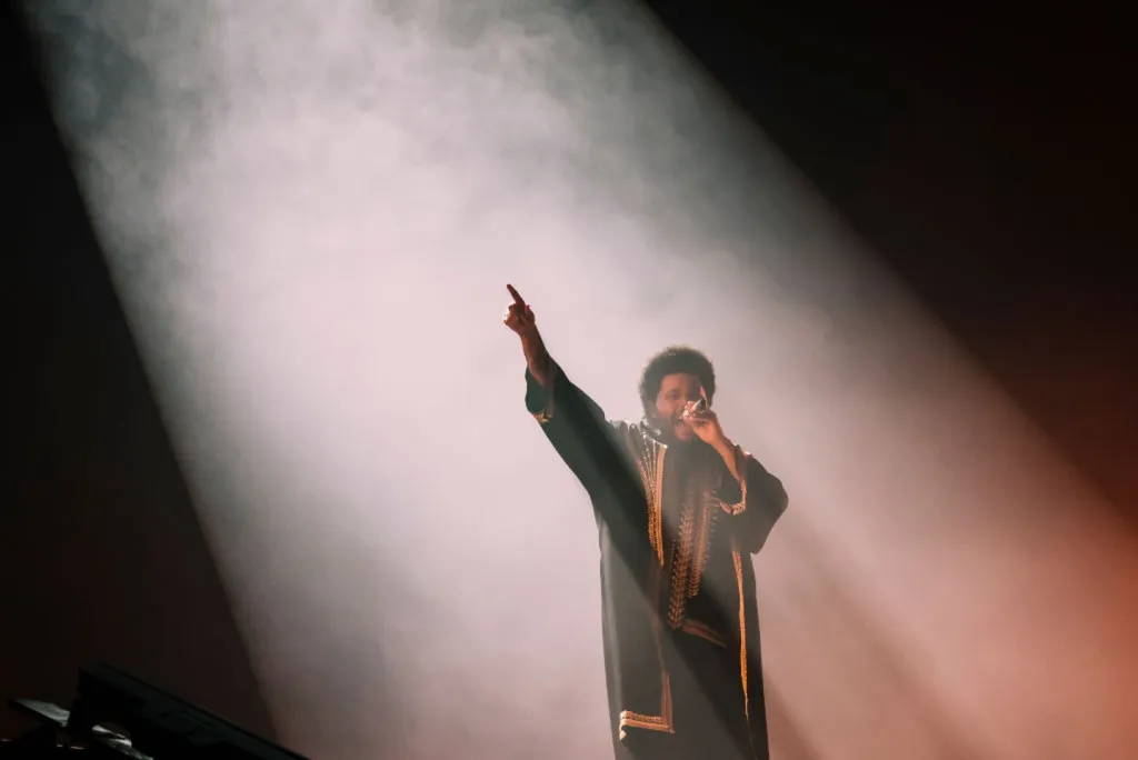 The Weeknd beszédhangja sokkolja a rajongókat-2
