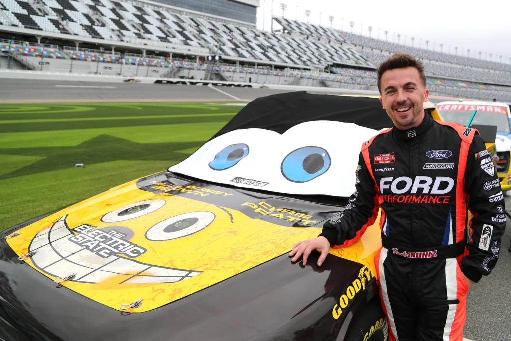 Frankie Muniz: Színészből NASCAR-versenyző-1