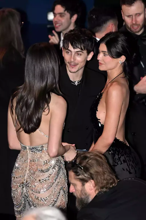 Kylie Jenner és Timothée Chalamet a BAFTA-gálán-3