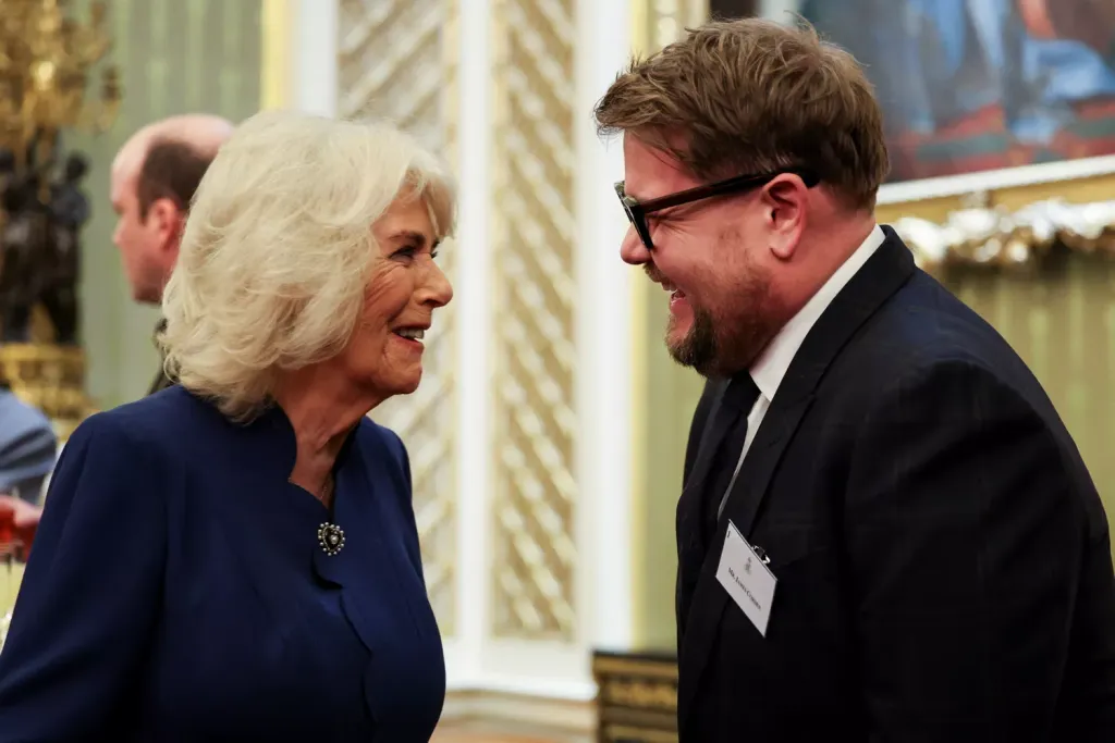 Camilla királynő sztárokkal ünnepelt a Buckingham-palotában-1