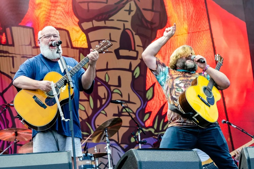 Jack Black leleplezi a Tenacious D titkát-2
