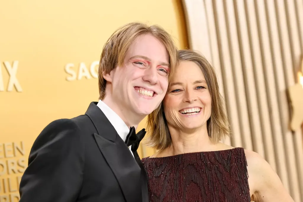 Jodie Foster és fia együtt a SAG-díjátadón-2