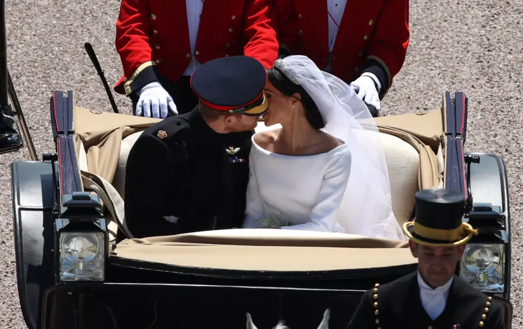 Királyi PDA: Harry és Meghan hatása Vilmosra és Katalinra-2