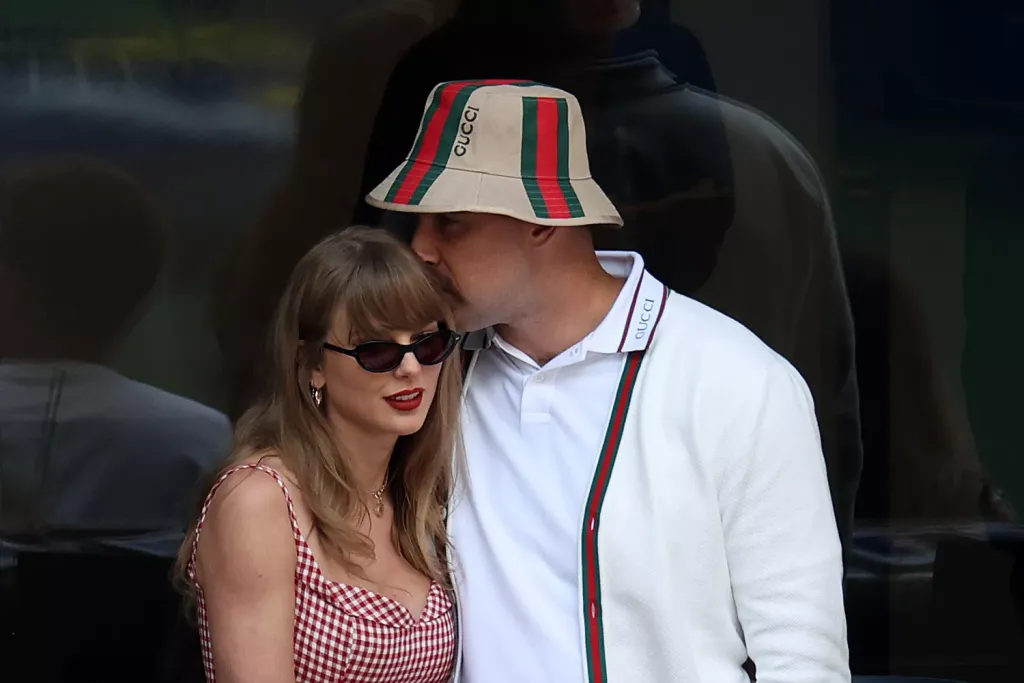 Taylor Swift és Travis Kelce titkos külföldi nyaralása-3