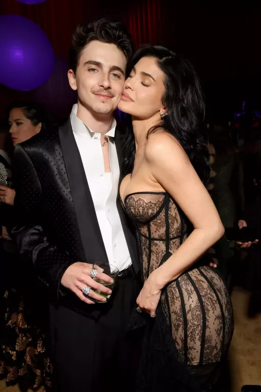 Kylie Jenner és Timothée Chalamet az Oscar-gálán-1