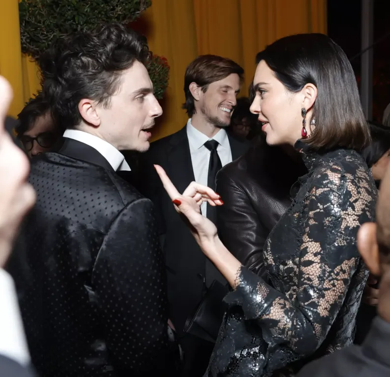 Kylie Jenner és Timothée Chalamet az Oscar-gálán-2