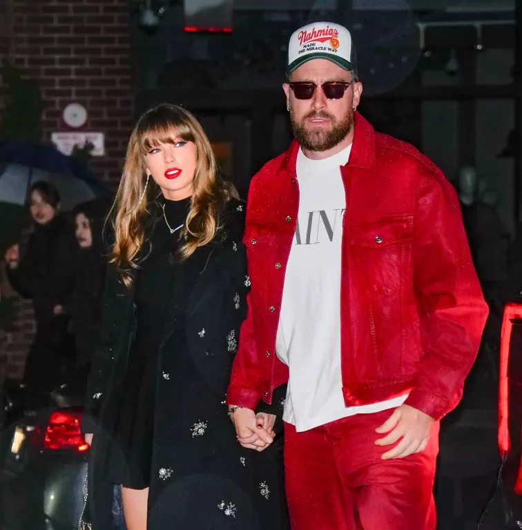 Taylor Swift és Travis Kelce: Titkos románc a reflektorfényben-1