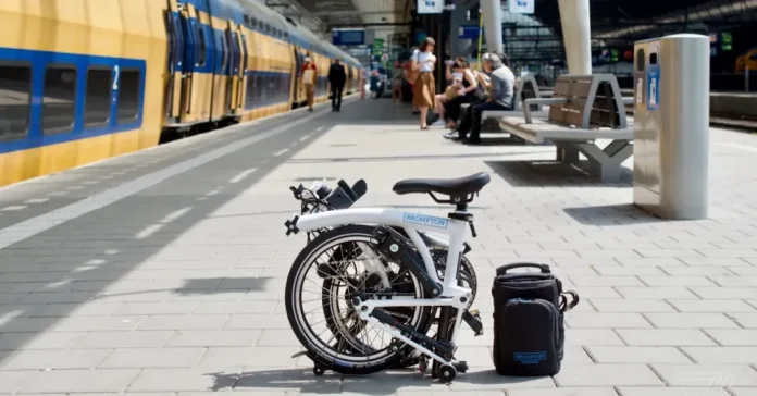 Brompton elektromos bicikli: Megosztó újdonság